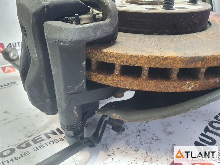 Ступица передняя правая toyota crown