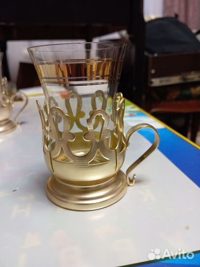 Подстаканник с бокалом