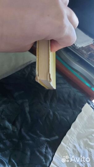 Книга А.Волков