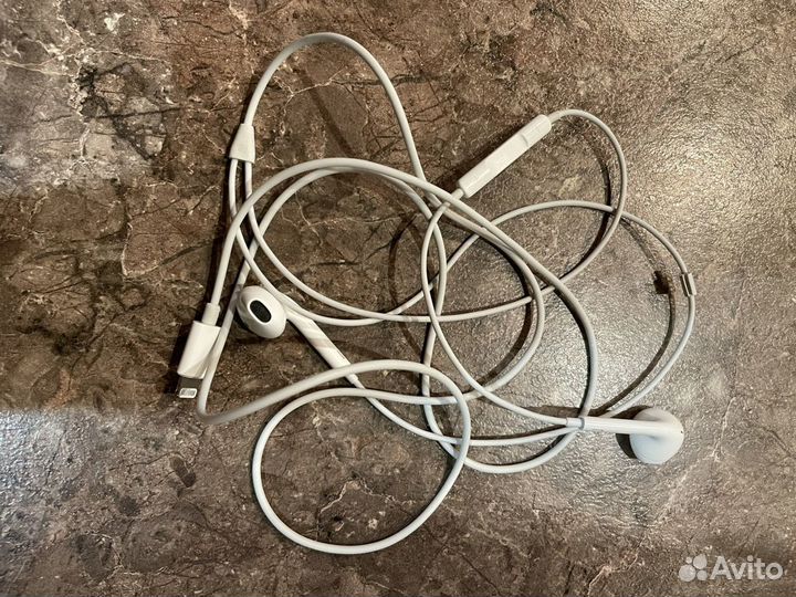 2е оригинальных наушников earpods