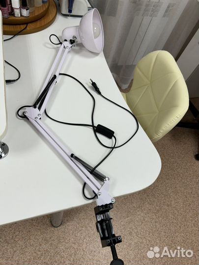 Лампа настольная