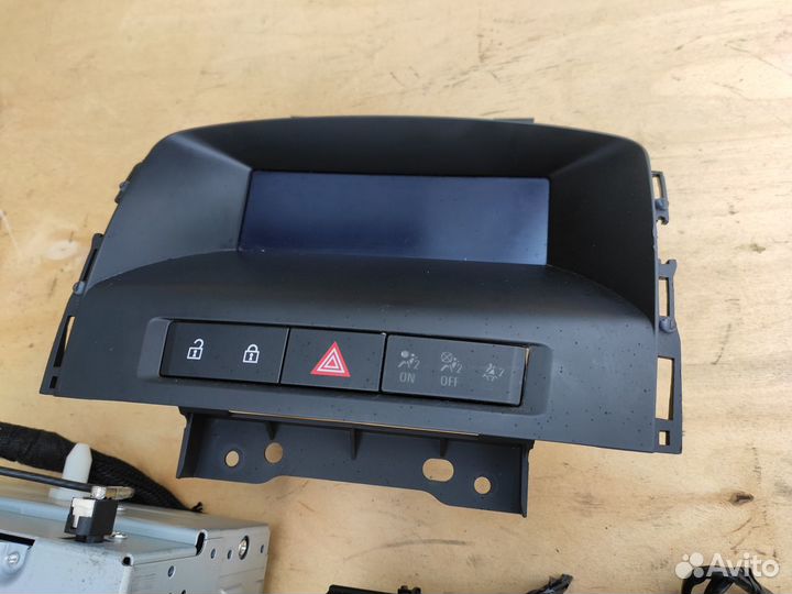 Комплект штатной магнитолы CD400 Opel Astra J