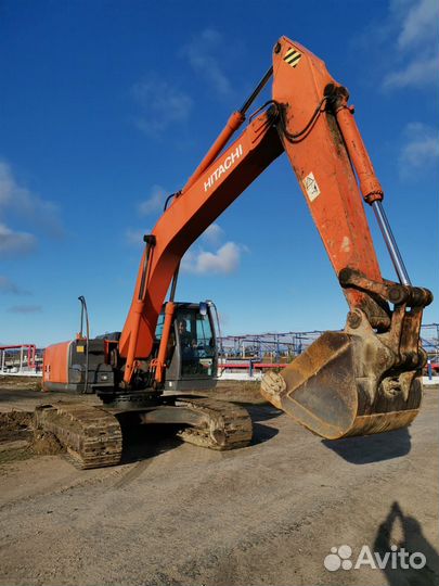 Гусеничный экскаватор Hitachi ZX240LC-3, 2010