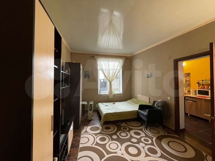 Дом 47 м² на участке 2 сот.