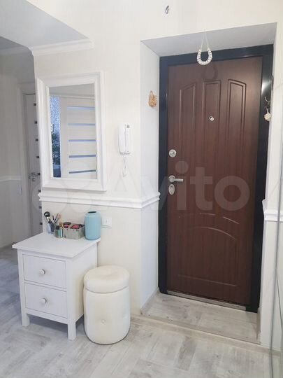 2-к. квартира, 63 м², 10/10 эт.