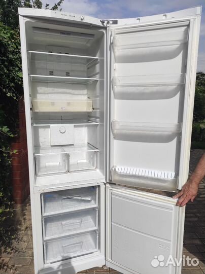 Холодильник Indesit no frost