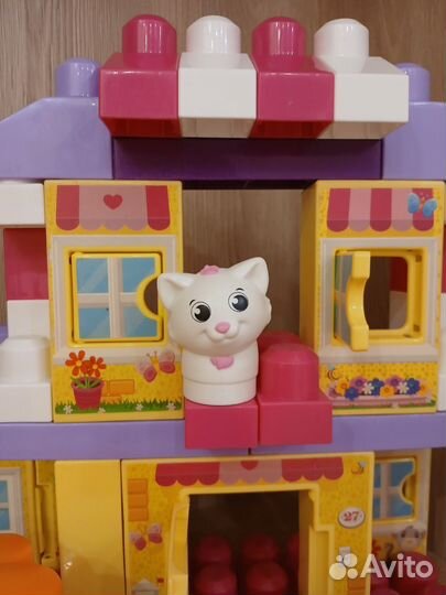 Конструктор Mega Bloks CNG26 Уютный домик