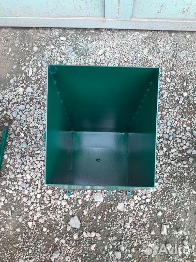 Металлическая урна 25 л