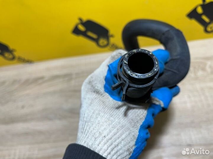 Патрубок охлаждения Mercedes Benz C205 W205 OM651