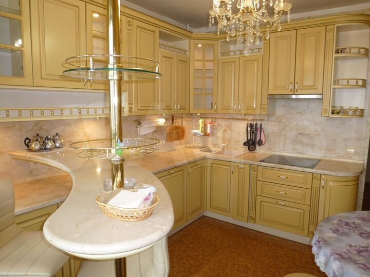 3-к. квартира, 98,1 м², 14/14 эт.