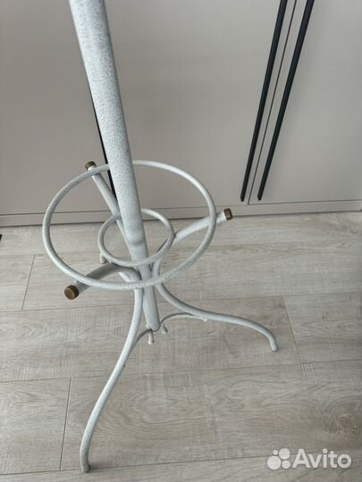 Вешалка напольная