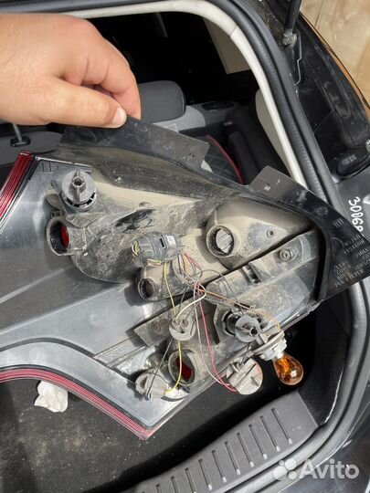 Фонарь задний правый ford focus 3 хэтчбек