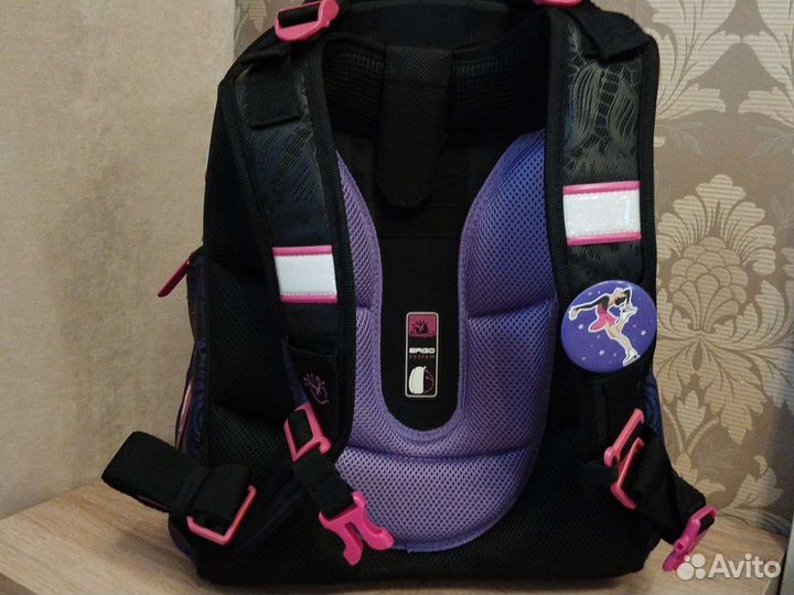 Школьный рюкзак Hummingbird Фигурное катание