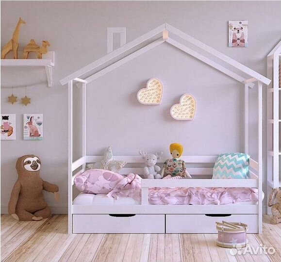 Детская кровать домик