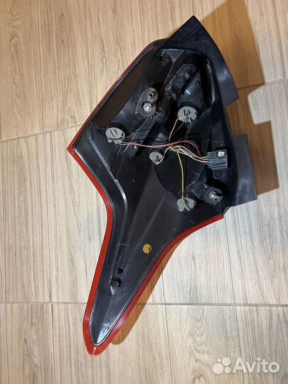 Задние фонари Ford Focus 3