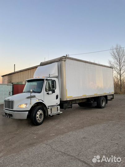 Freightliner Business Class (M2), 2004