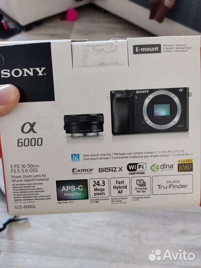 Компактный фотоаппарат sony