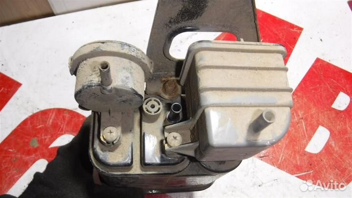 Абсорбер (фильтр угольный) Toyota Camry XV40 2006