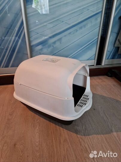 Закрытый лоток для кошек