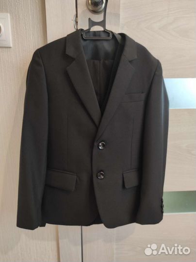 Школьный костюм