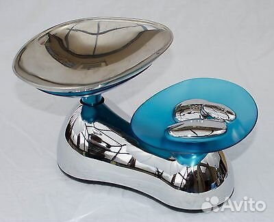 Дизайнерские весы с двумя чашами Equilibrium