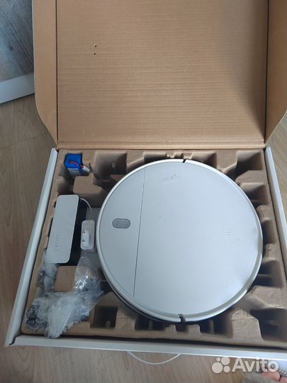 Робот пылесос xiaomi mi essential на запчасти
