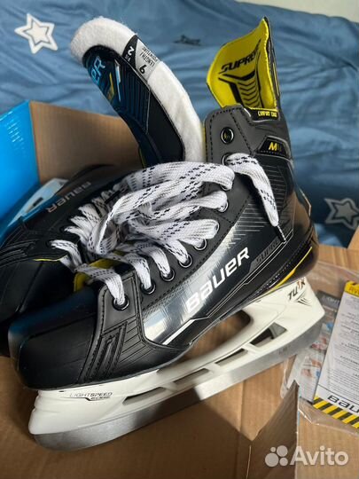 Хоккейные коньки bauer supreme m 4