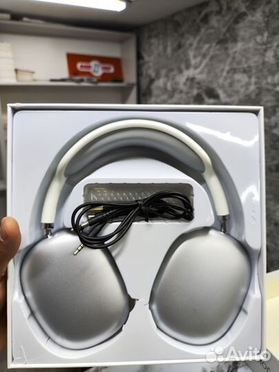 Беспроводные наушники