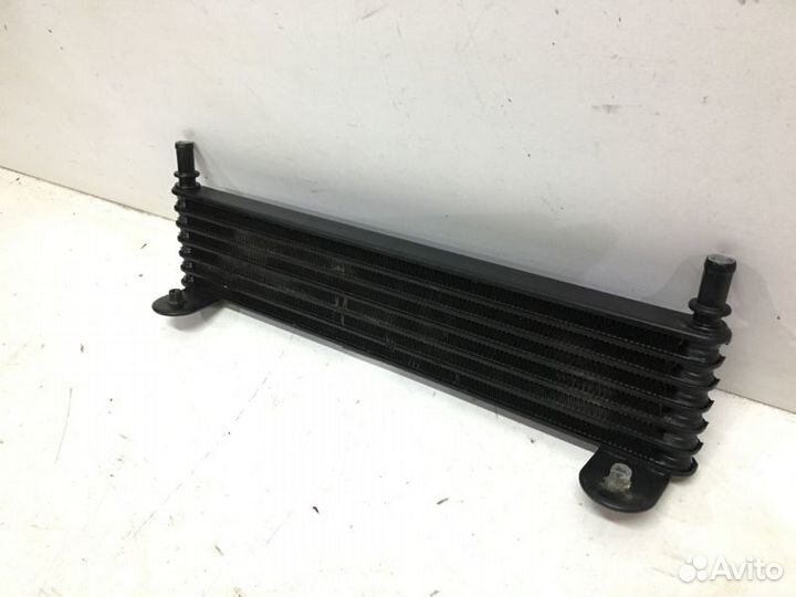 Радиатор гур Maserati Levante 2016-2018