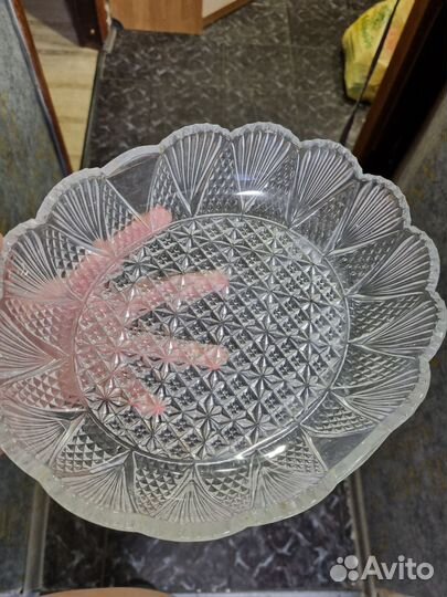 Хрустальная ваза