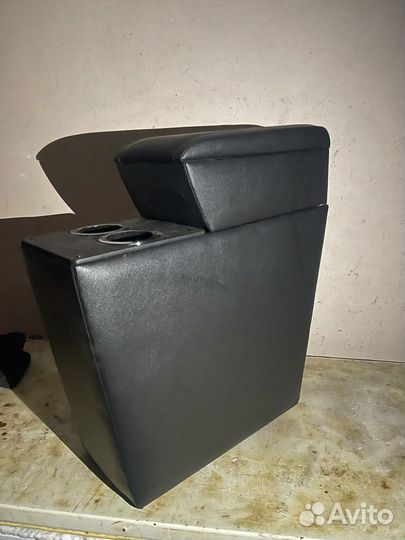 Подлокотник вито, транспортер