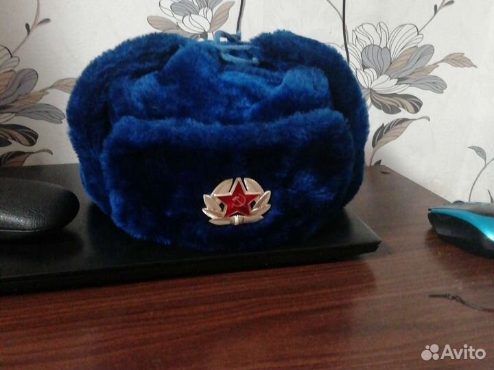 Мужская шапка