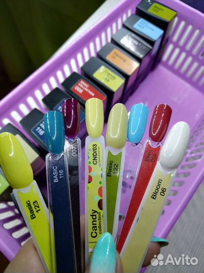 Гель лаки новые.с хорошим сроком