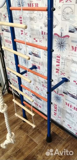 Детская шведская стенка