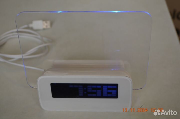 Часы с подсветкой