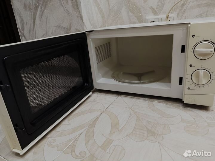 Микроволновая печь