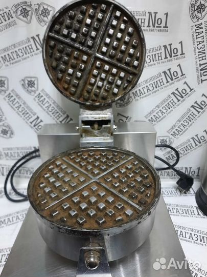 Вафельница airhot w