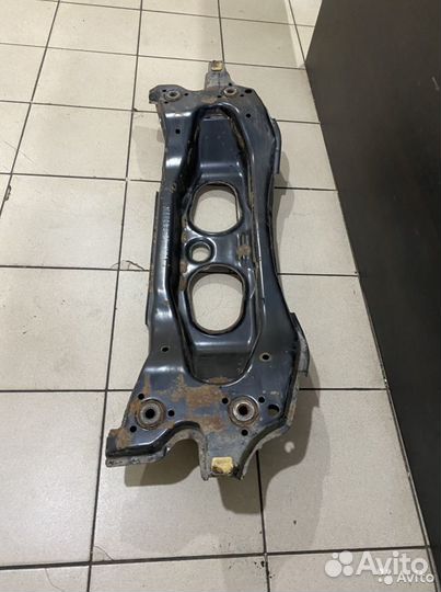 Подрамник задний Ford Mondeo 3