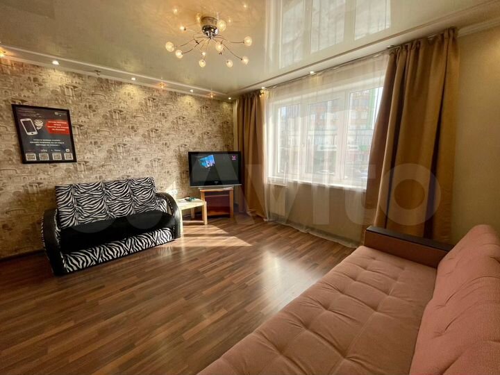 2-к. квартира, 55 м², 2/10 эт.