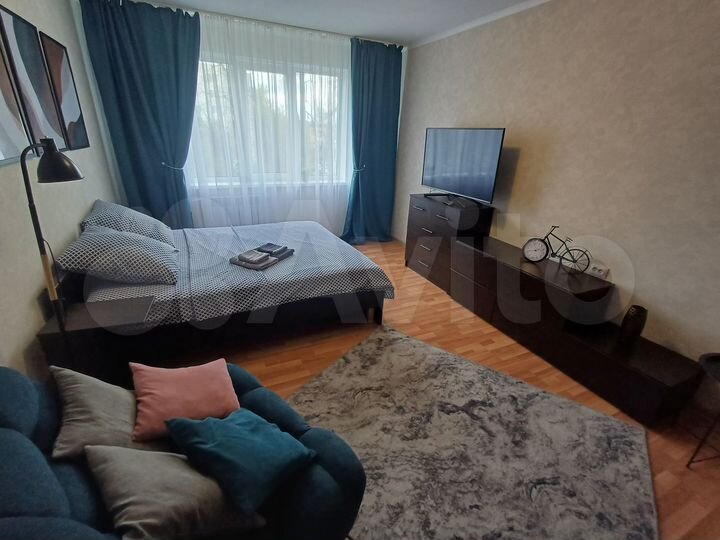 2-к. квартира, 64 м², 3/6 эт.