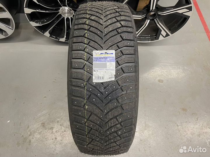 Michelin X-Ice North 4 255/55 R19 111T