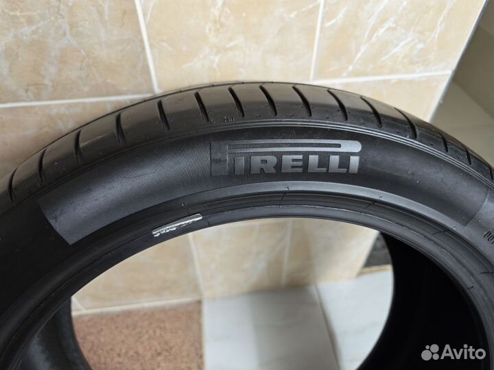 Pirelli P Zero 245/45 R20