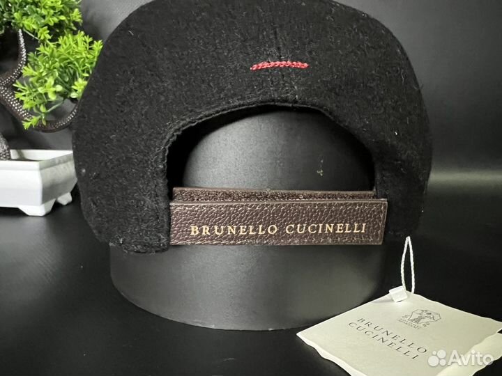 Шерстяная кепка Brunello Cucinelli черный