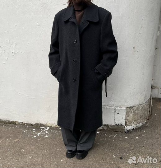 Винтажное твидовое пальто как Harris tweed винтаж