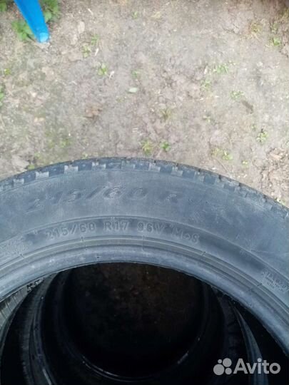 Pirelli Scorpion Winter 215/60 R15