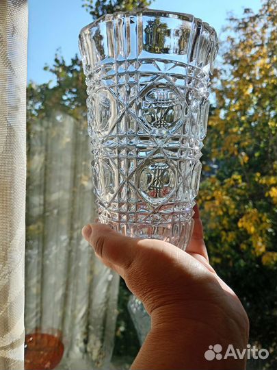 Хрустальная ваза корзинка