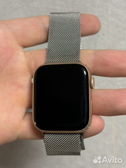 Часы apple watch se 44 mm