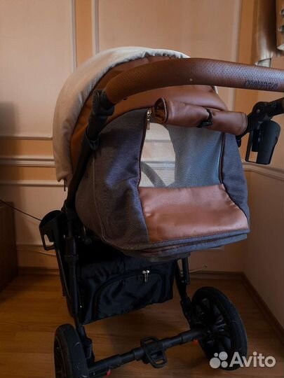 Коляска Camarelo Cone