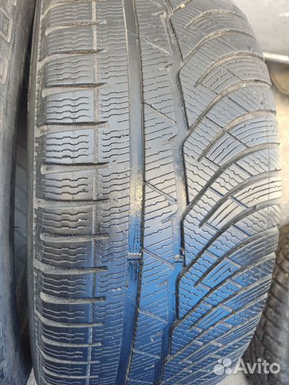 Michelin Pilot Alpin PA4 235/55 R17 103V