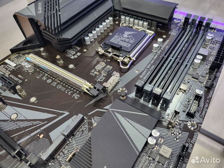 Материнская плата gigabyte Z690 UD DDR4